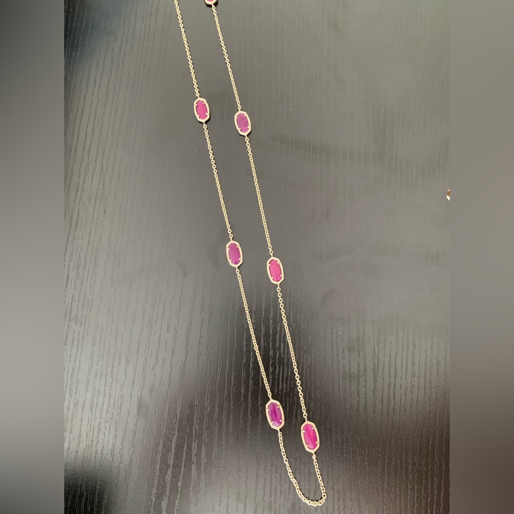 KENDRA SCOTT GOLD FRANKLIN NECKLACE IN PURPLE